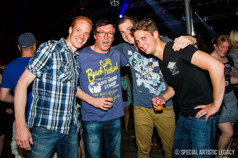 Fotos-30-Plus-Party-editie-2014-Wish-We-Were-Younger-179